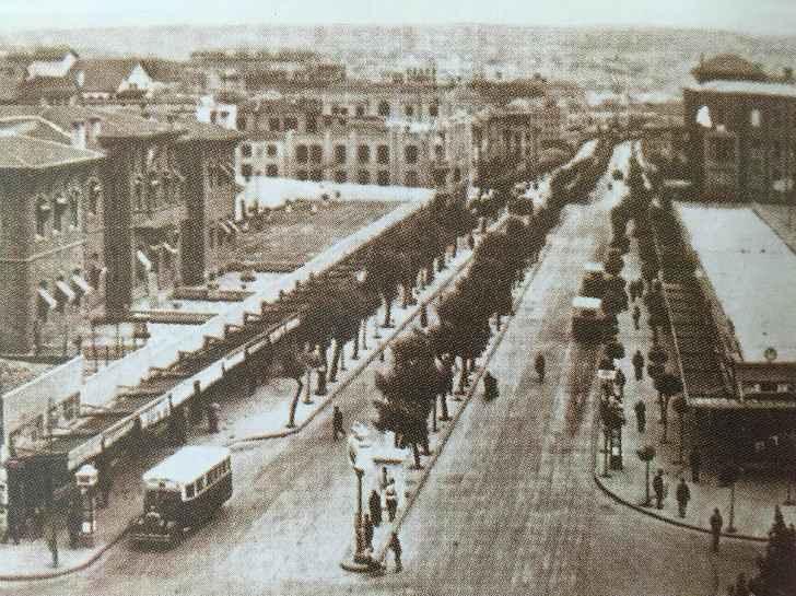 Bankalar Caddesi - 1932