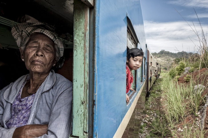 tren çocuk fotoğraf myanmar