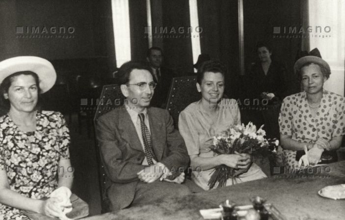 İkinci eşi Eleonore Katharina Schwindt ile evlilik töreni, 1947