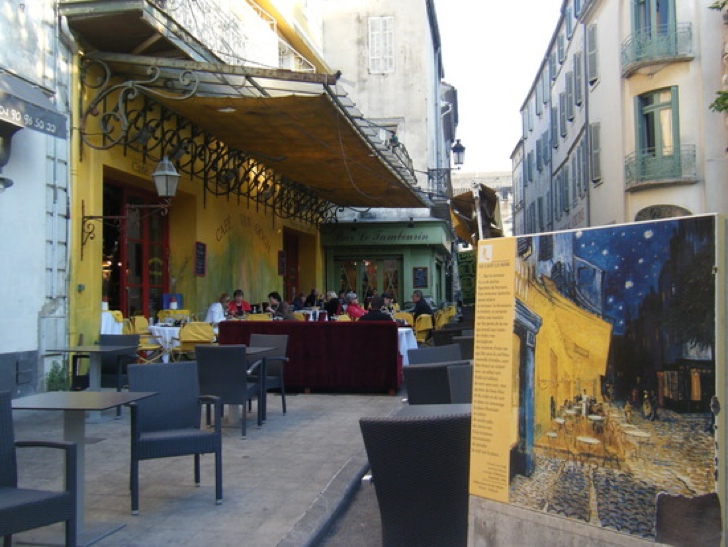 Van Gogh Cafe