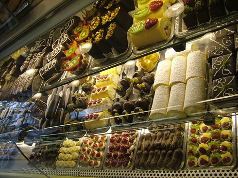bahar pastanesi, istanbul tatlıcıları, istanbulda nerede tatlı yenir, en iyi tatlıcılar