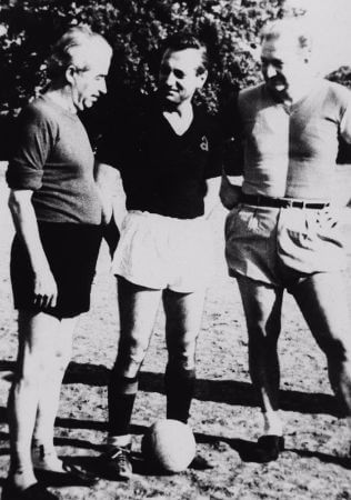 1964, Orhan Kemal, Halit Kivanc, Haldun Taner, Altunizade