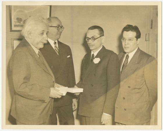 Albert Einstein, Kurt Gödel, Julian Schwinger (1)