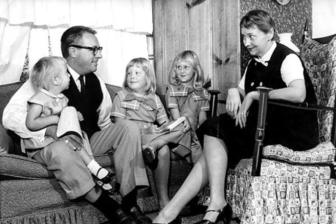 Ray Bradbury, karısı ve kızları