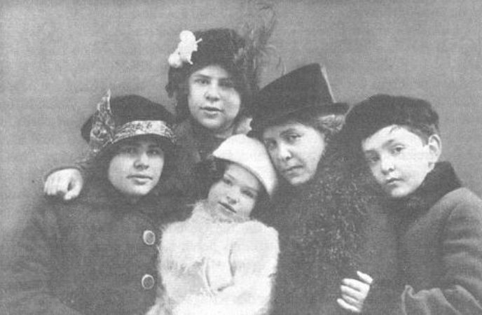 Alferd Adler'in eşi ve çocukları