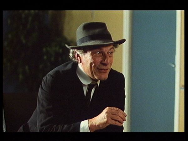 John Berger, Play Me Something (Bana Bir Şey Çaal) filminden bir kare